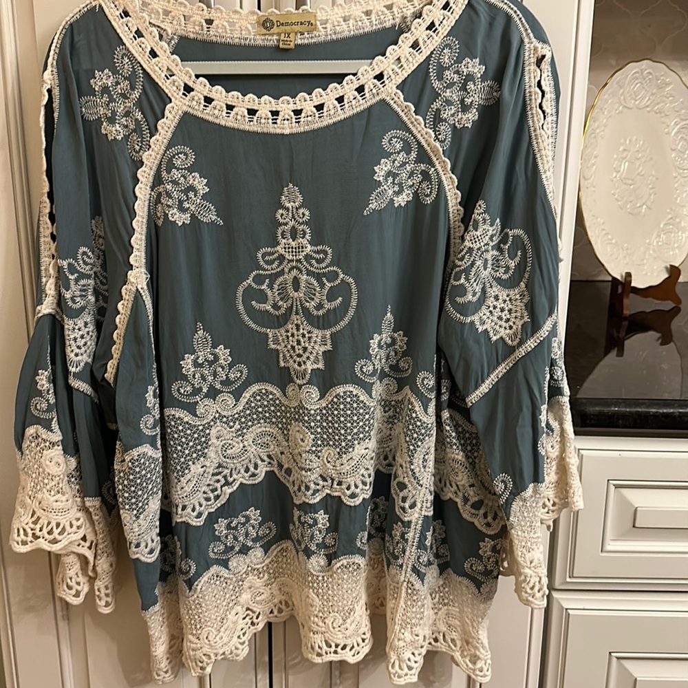 Democracy Blouse NWOT